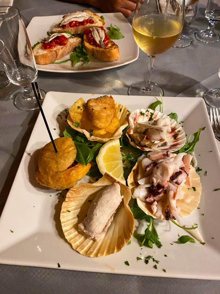 5D5E603F-659A-4E94-AF06-9EE5377ADBB6aca